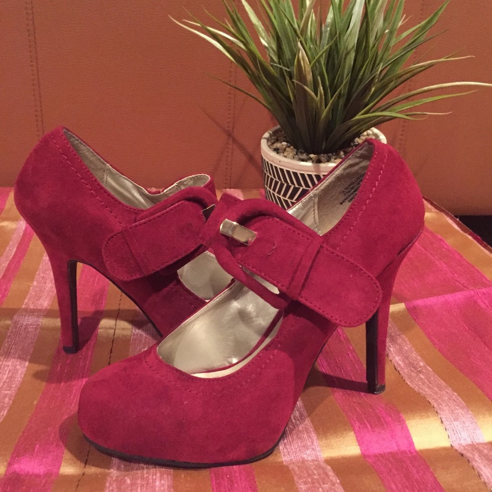 🍍Madeline Girl ruby platform heels with buckle
